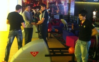 Bowling'te Ders Zili Çaldı
